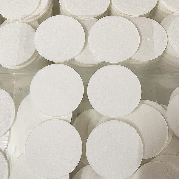 Adhesive filter with clove mushrooms