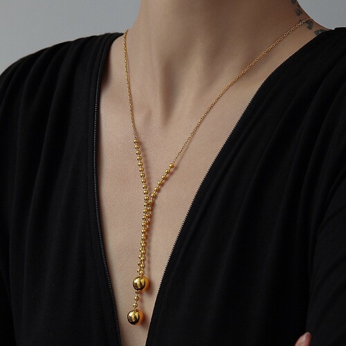 Titanium steel new ball ball Y-shaped sweater chain women's niche light luxury high-end temperament necklace ins Internet celebrity does not fade trend