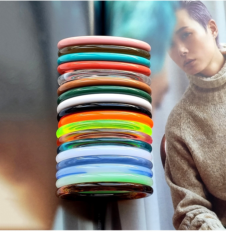 1 Piece Quantity Basic Geometric Solid Color Arylic Bangles Wholesale