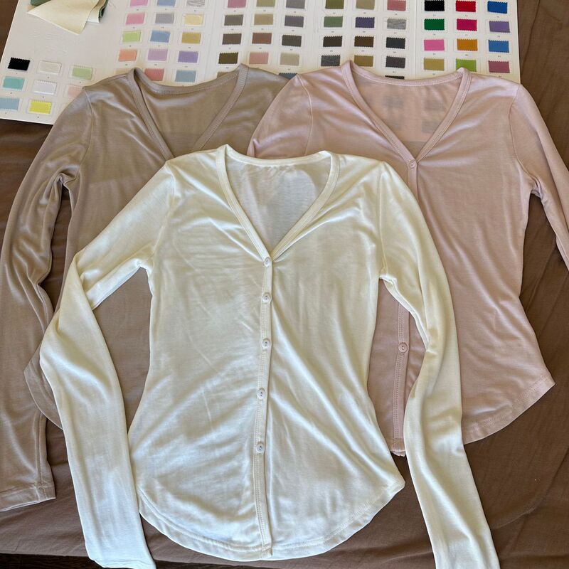410 # Summer Tencel Sun Protection Cardigan with Waist-Cinching Arc Hem to Look Slim and Translucent