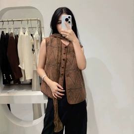 女式毛呢外套;小西装;女式马甲
