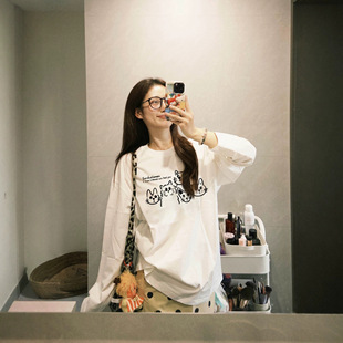 ���ް�ɫ�����L��t��Ů���ɈA�I�l�ȴ������＾�¿������