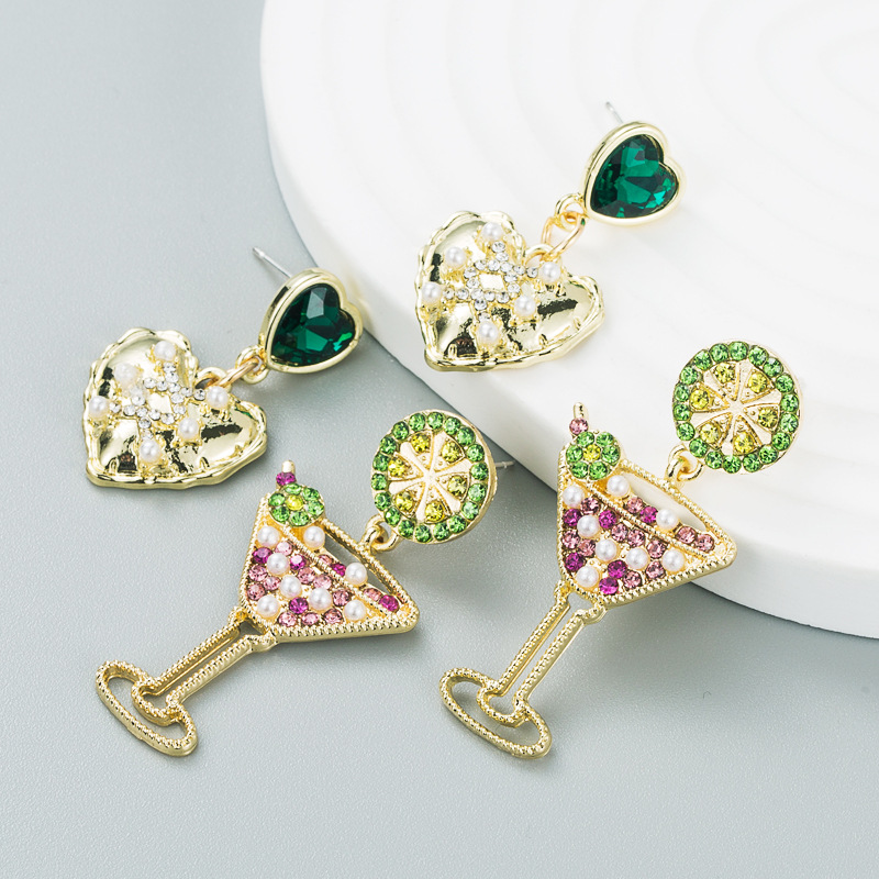 European and American fashion fight color rhinestone cocktail heart alloy pearl earrings