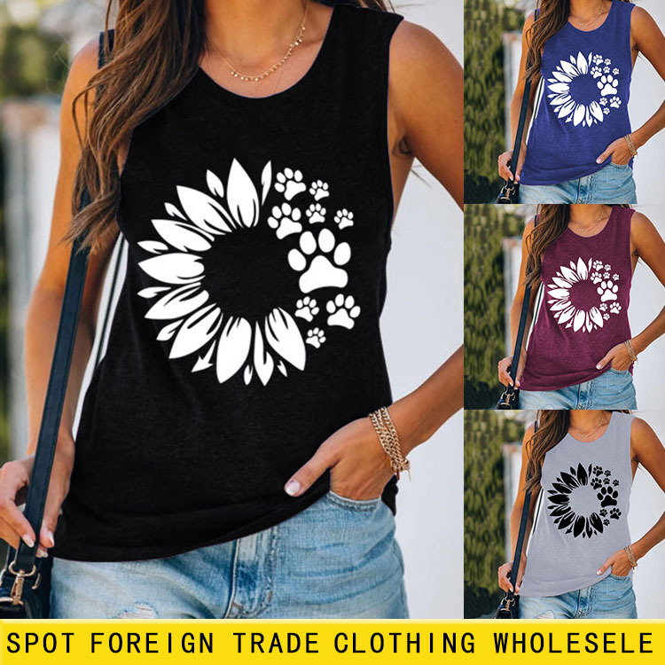 fashionable vest with a round collar sleevless