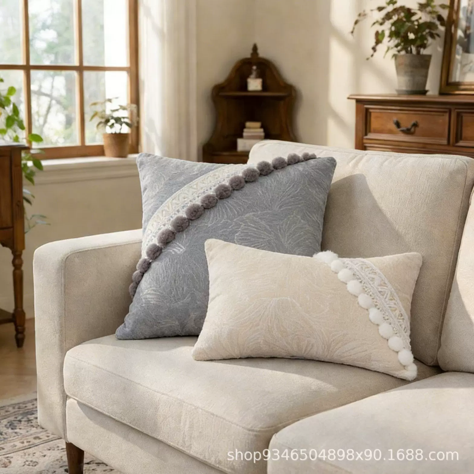 2026年新款四季通用沙发抱枕雪尼尔提花客厅沙发靠枕书房卧室抱枕