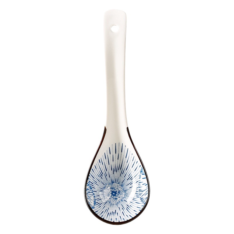 Cuchara pequeña de estilo japonés cuchara de cerámica hogar cuchara de sopa de porcelana azul y blanca cuchara de patrón lindo creativo