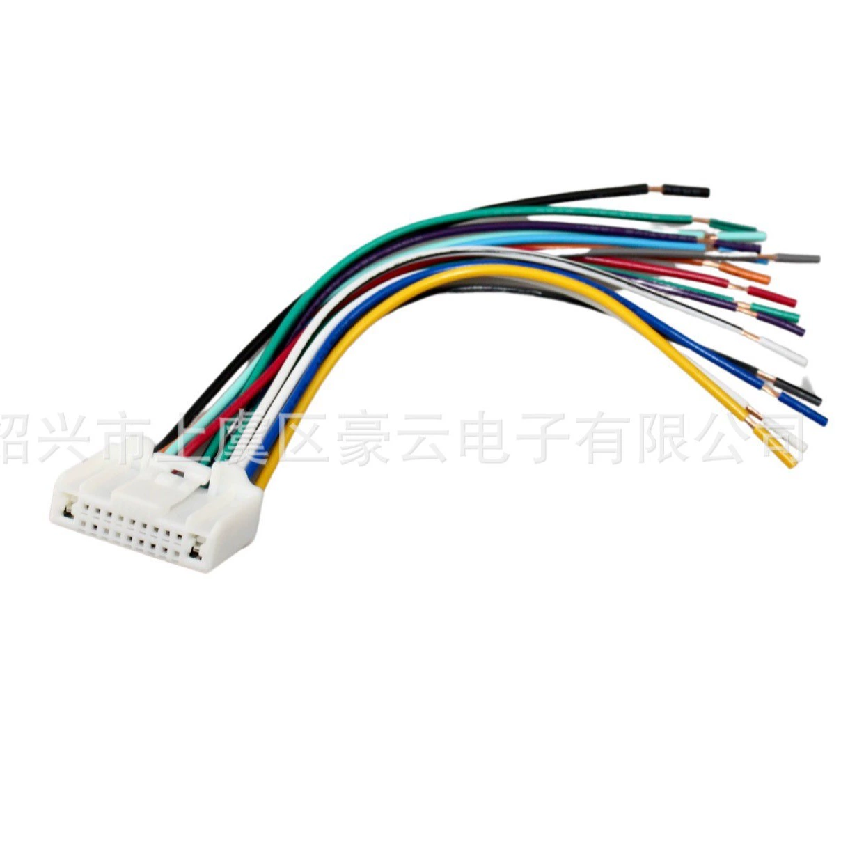 Применимо к Nissan Nissan Xuanyi Tiida Sunshine Qashqai Yida Weiwei, CD-штепсельная вилка