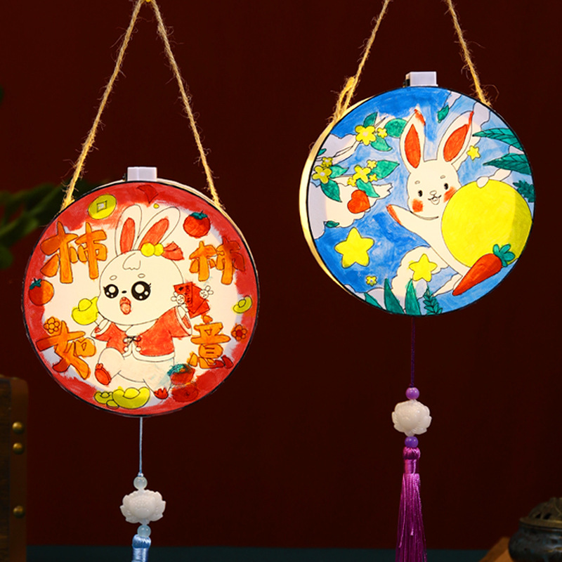 Linterna del Festival del Medio Otoño Paquete de material de producción de bricolaje Lámpara portátil de dibujos animados de madera pintada a mano