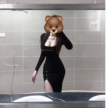 新款纯欲风法式方领长袖黑色连衣裙女春秋收腰显瘦开叉长裙打底裙