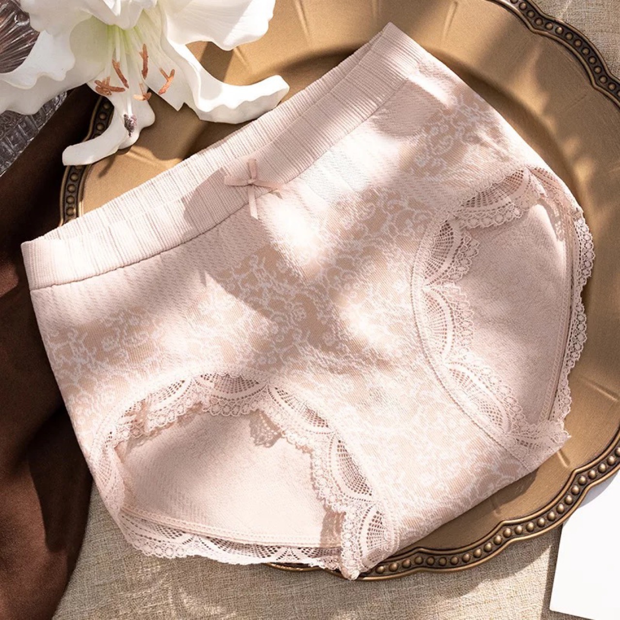Stereotype, Breathable Function Solid Color Pattern Solid Color Stereotype Breathable Patchwork Mid Waist Normal Type Panties