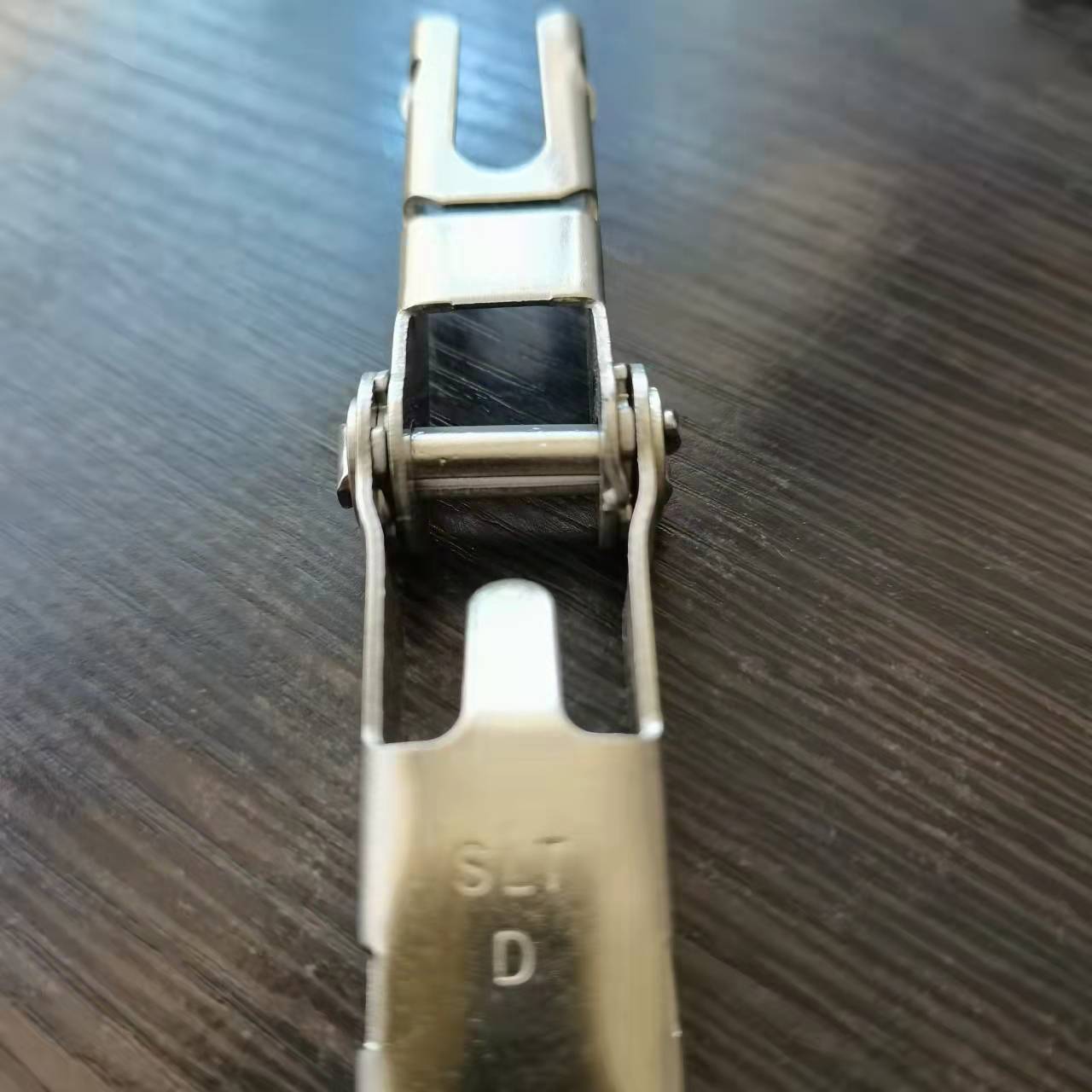 闲置万能扣10mm一批 便宜处理  10全能扎带 价格便宜