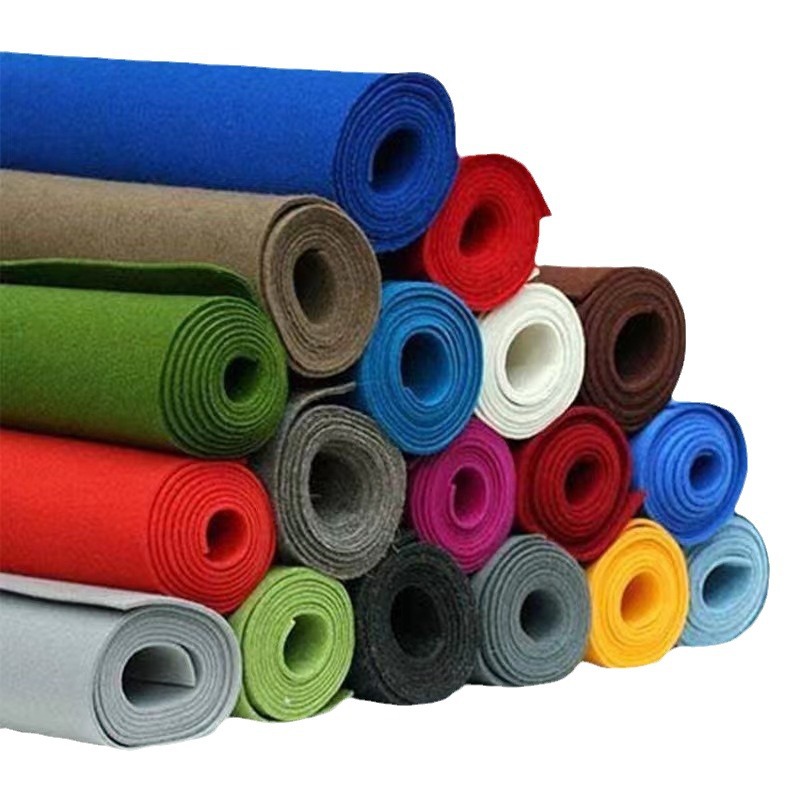 Fabricantes al por mayor de tela de fieltro de color jardín de infantes mano no tejida 1 - 4mm se puede cortar aguja fieltro adhesivo