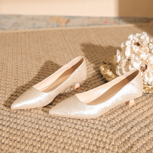 2024 Autumn New Chinese Style National Style Cheongsam Champagne Pointed Toe High Heels Women's Horse Face Skirt Shoes Xiuhe Wedding Shoes Women