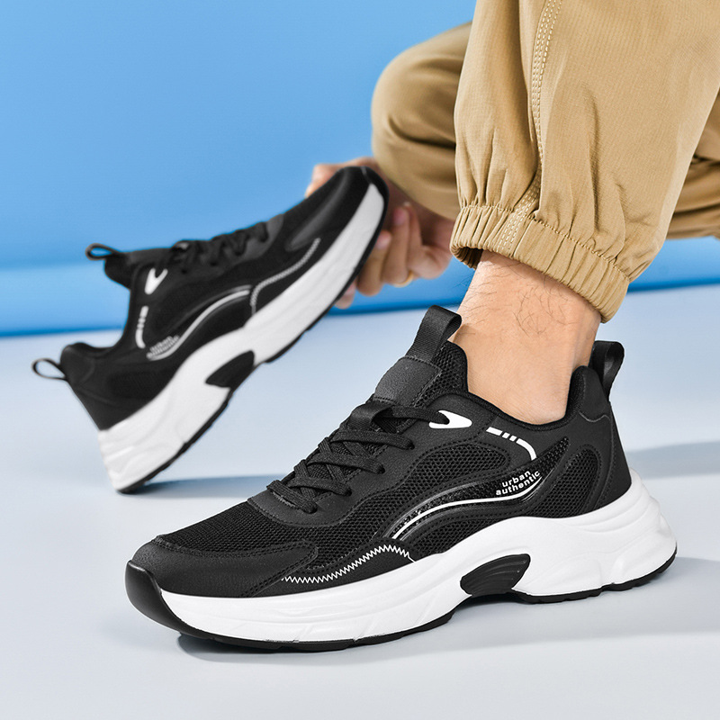 Zapatos deportivos de malla juvenil para hombres 2025 primavera y verano nuevos zapatos casuales de suela suave ligeros y transpirables zapatos de correr al aire libre