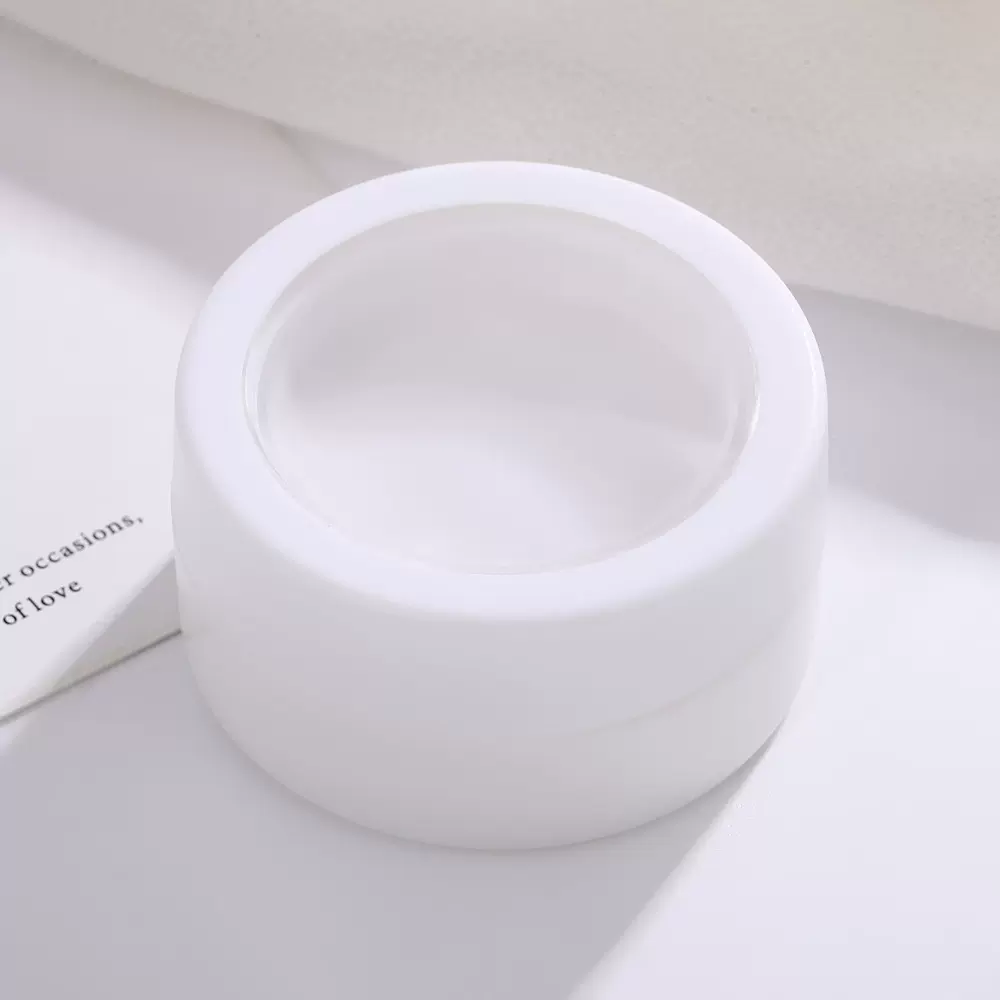 旅行便携面霜分装瓶天窗盖化妆品小样罐乳液护肤品膏盒ABS小白瓶