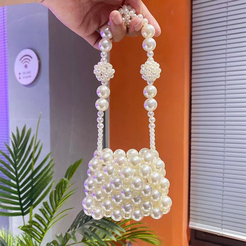 Mini bolsa de mão com pérolas feita à mão para mulher_voghion.com