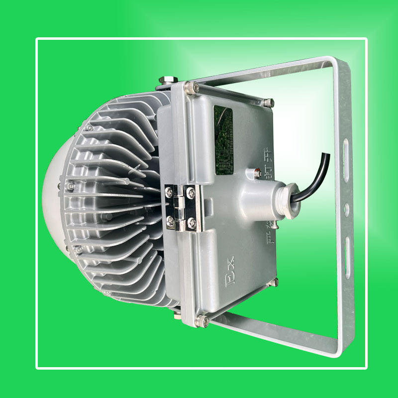 LED�ķ�ƽ̨�Ʒ�ˮ����IP67��ѣ�����100W200W��ѹ�����ε�