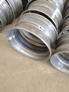Factory Direct Sales 9.0 * 22.5 Vacuum Steel Ring Wheel Hub Rim