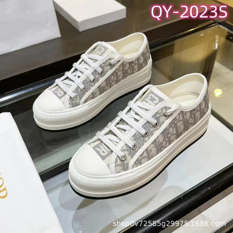Foreign Trade 2023 New Embroidered Canvas Women's Shoes Thick Sole All-match Elevated White Shoes Round Head Casual Sports Sneakers