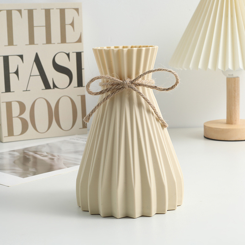 人気のパイナップル柄プラスチック装飾水波模様花瓶、落下防止麻紐付き折り紙花瓶、リビングルーム用軽奢装飾品