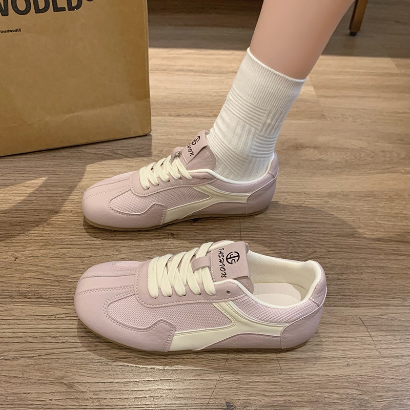 Zapatos de entrenamiento de base plana para mujeres 2026 verano nuevo tipo de malla transpirable ligera zapatos deportivos casuales de hielo transpirables