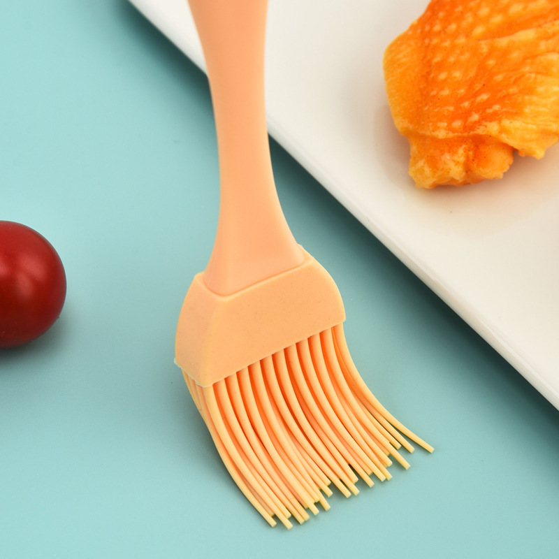 Wholesale food grade silicone oil brush split barbecue brush household baking tools high temperature resistant pancake brush oil brush
