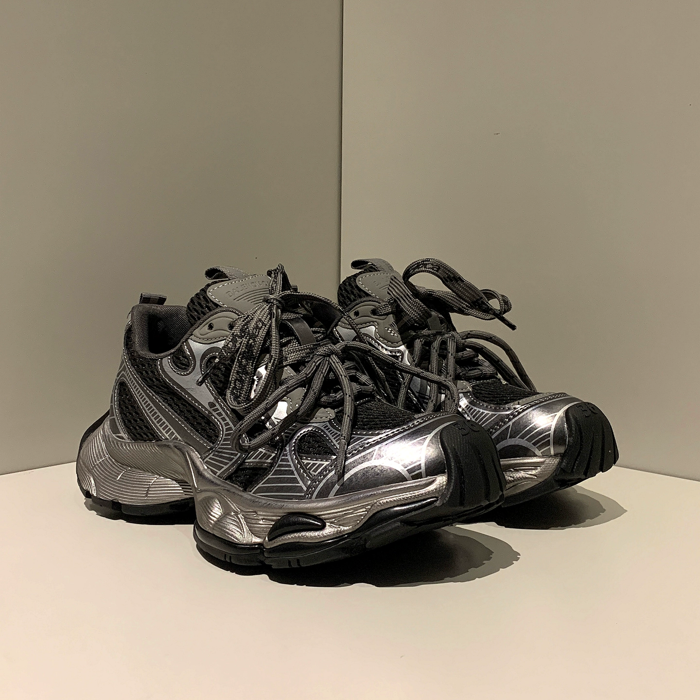 Нишевые модные брендовые мужские кроссовки-туфли dad shoes с толстой сеткой подошвы, универсальная модная обувь, новые парижские кэжуал кроссовки для пары, женская обувь