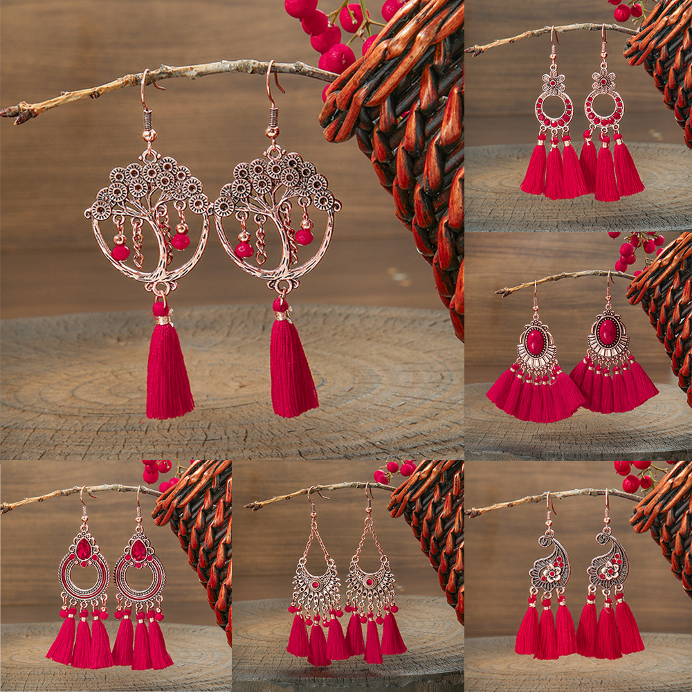 Chinese New Year Red Tassel Earrings Women Retro Earrings Ruby Street Shot Performance Bridal Earrings Yiwu Wholesale