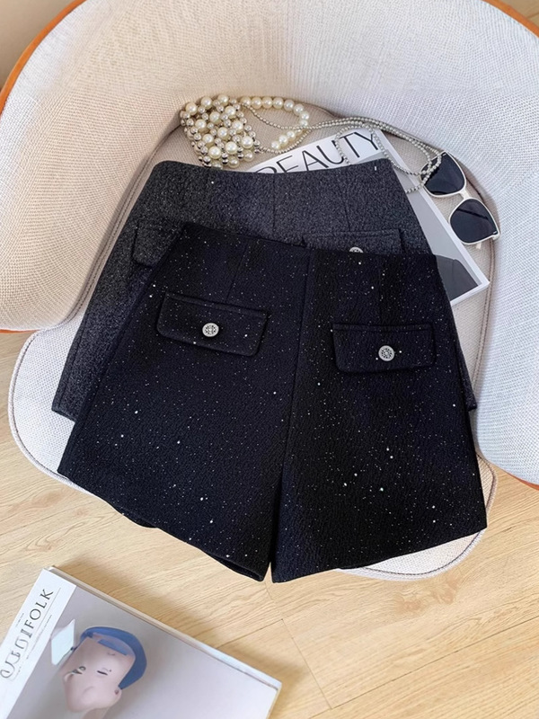 Sequin Chanel-Style Shorts for Women, Autumn and Winter 2024 New Outerwear Wool Fashion Black Wide-Leg Pants to Pair with Boots Sequin Chanel-Style Shorts for Women, Autumn and Winter 2024 New Outerwear Wool Fashion Black Wide-Leg Pants to Pair with Boots