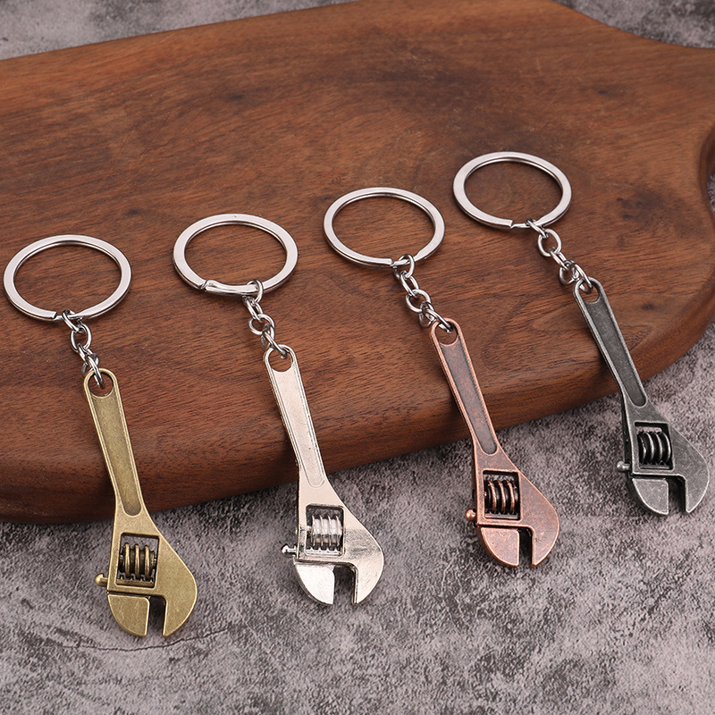 Mini simulation tool keychain metal creative wrench screwdriver hammer key ring car small gift pendant