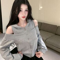 灰色连帽卫衣外套女秋季2025新款美式辣妹露肩上衣巨好看长袖开衫