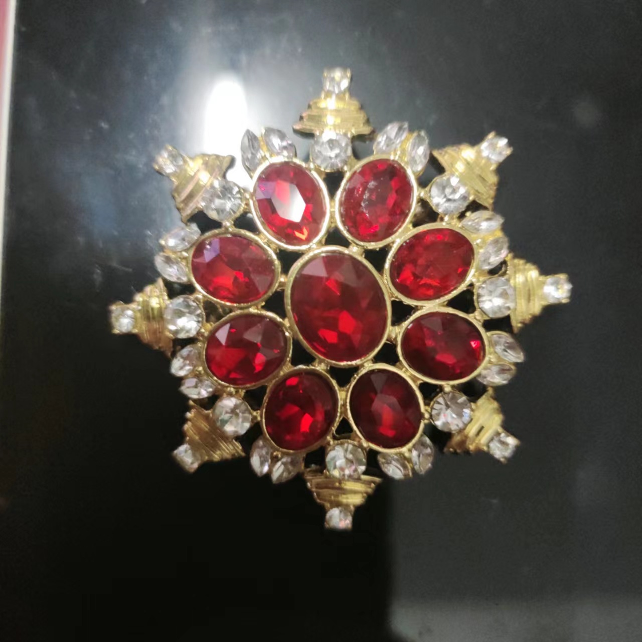 Elegant Flower Alloy Zircon Women's Brooches display picture 16