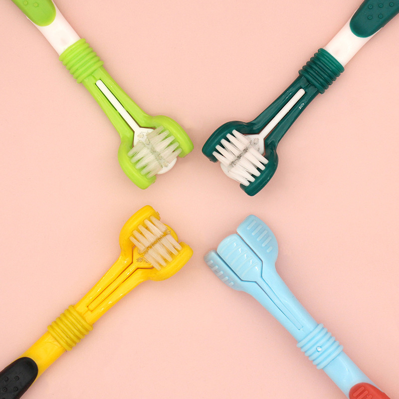 Wholesale dropshipping pet toothbrush oral care and grooming supplies plastic cat medium and large dog cat and dog three-headed toothbrush