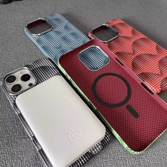 适用iPhone17凯夫拉波浪纹磁吸手机壳苹果16金属镜框PC防摔保护套
