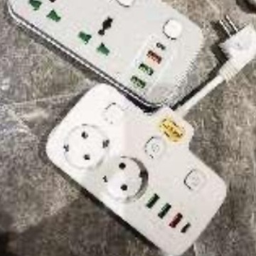 Conector Euro con conector de carga rápida USB tipo C Amazon conector Euro