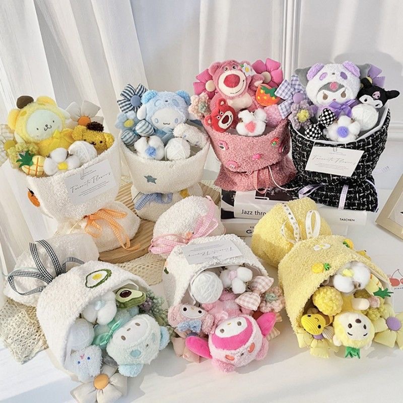 Teacher's Valentine's Day Gift Strawberry Bear Kuromi Doll Bouquet for Children's Girlfriend's Birthday Gift