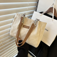 ������Ҹ�μ����Ů2025�¿�r���|����������eͨ�ڰٴ����ذ�