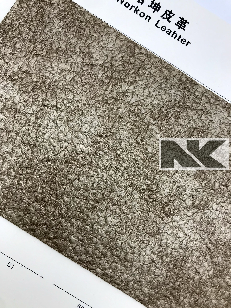 P200 新款双色泡泡荔枝纹 PU人造革.用于箱包手袋.沙发.皮带.鞋材