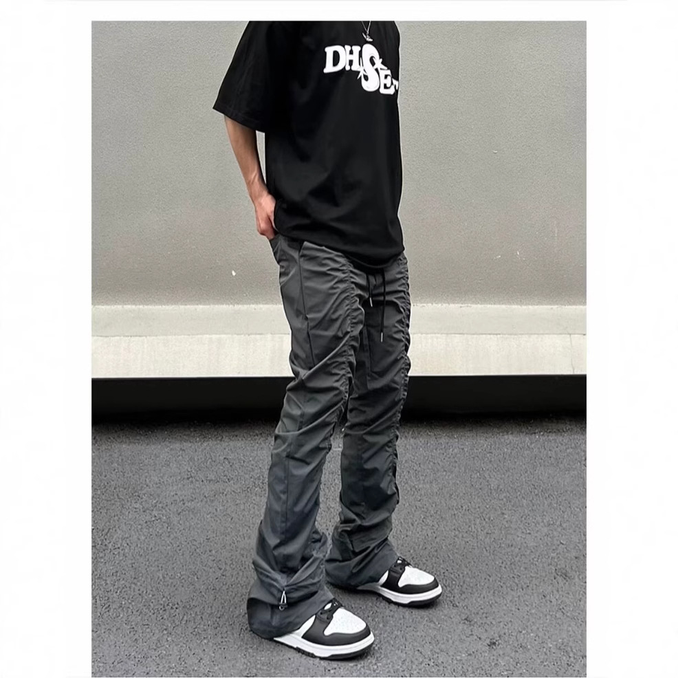 Men's High-Street Vibe Pleated Cargo Pants – Drawstring Waist & Stacked Hem With Slight Flare (S-XXXL, Grey/Black)_voghion.com