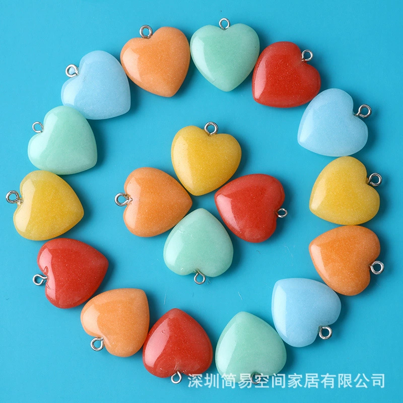 Трансграничные горячие продажи Натуральный кристалл любви ожерелье светящийся светящийся материал персиковое сердце подвеска 20mm любовный кулон