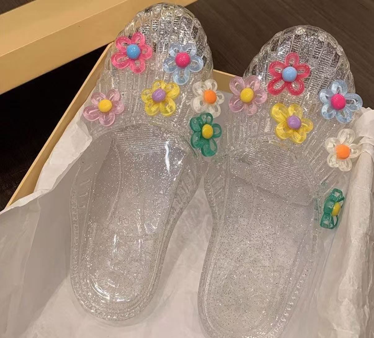 화려한 꽃(신발 제외)