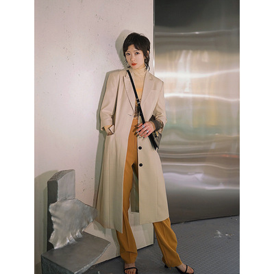 设计师女装 含羊毛长款中袖西服