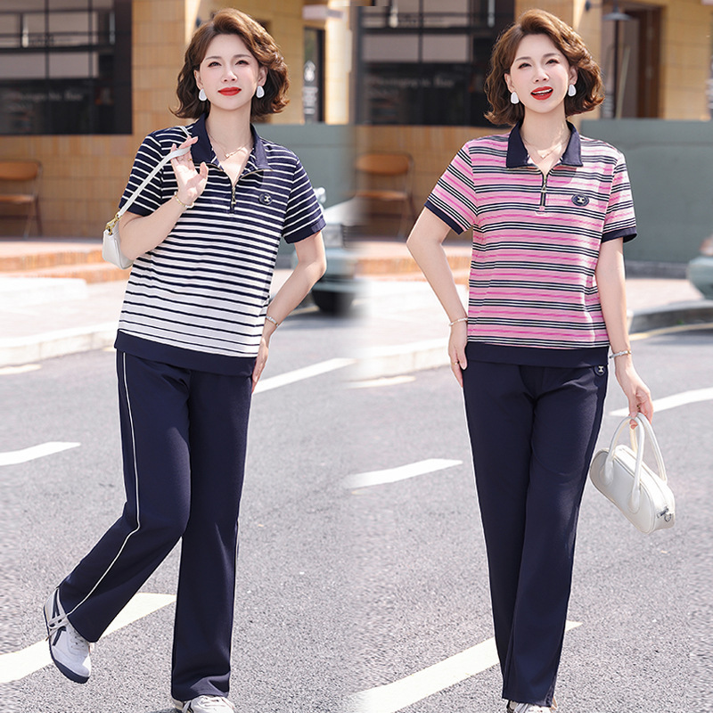 Middle-Aged Mom's Summer Sports Suit, Stylish Top for Women, New Style for Middle-Aged and Elderly Women, Summer Loose Short-Sleeved T-Shirt