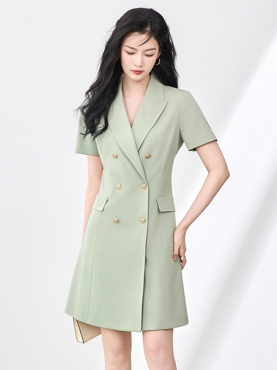 Đầm blazer nữ công sở ve áo hai bên ngực, eo thon gọn, dáng suông nhẹ — Màu xanh lục nhạt