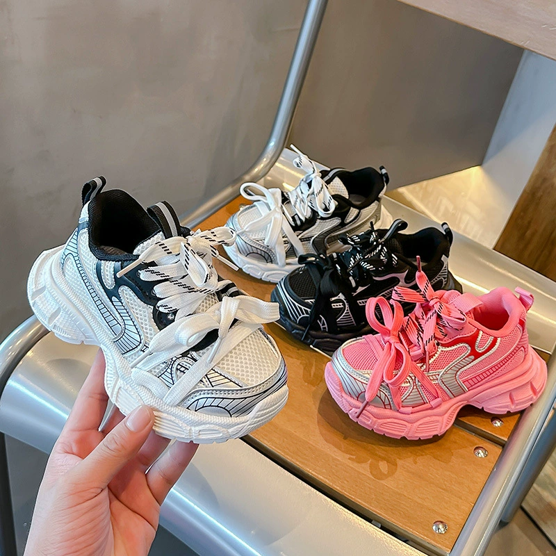 Детская спортивная обувь иностранного стиля 2025 корейская версия весны и осени новая детская обувь для детей