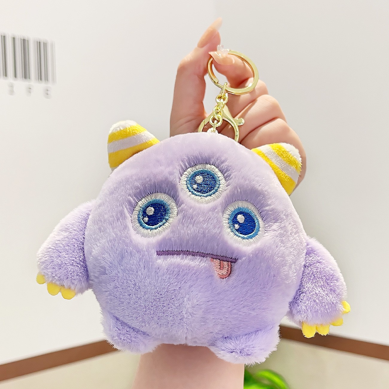 Cuatro pulgadas muñeca máquina colgante felpa llavero lindo muñeca mochila adornos grab máquina muñeca regalo al por mayor