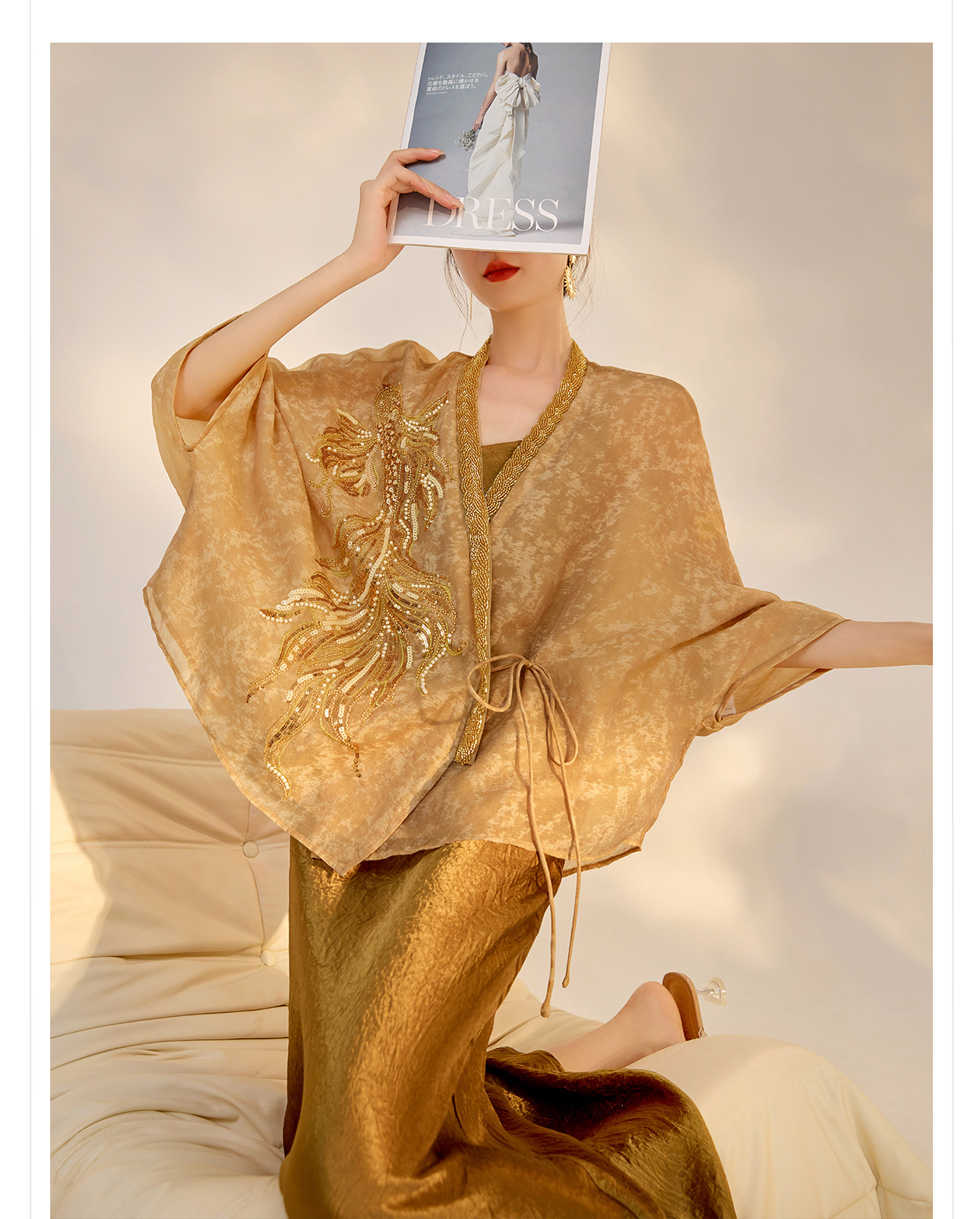 Áo dáng rộng kiểu mới thiết kế cao cấp thêu đính cườm ánh sáng, chất liệu rayon — Màu vàng chi tiết 6