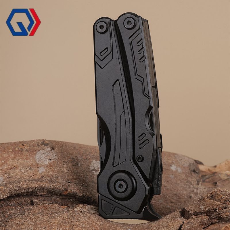 庆迪户外多功能起钉锤 折叠式刀钳 打火棒野营日常维修多功能工具