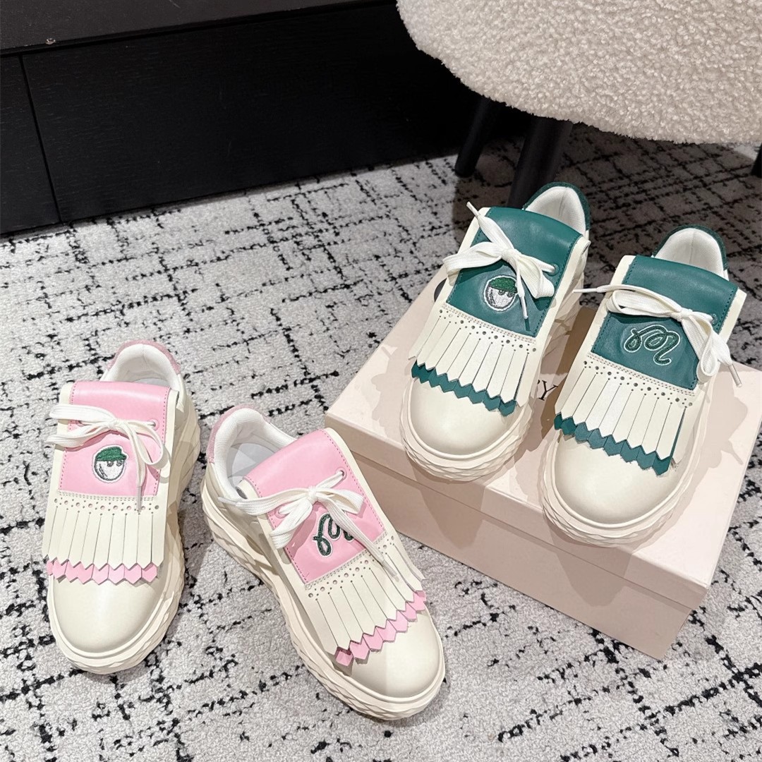 JC 공동 브랜드 두꺼운 밑창 흰색 신발 여성용 새로운 스타일의 진짜 가죽 높이 증가 운동화 패션 캐주얼 골프 신발