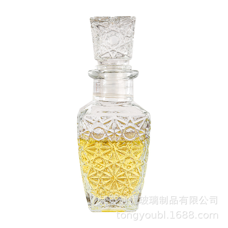 Pequeña botella de vino de vidrio resistente a altas temperaturas decantador a prueba de fugas pequeña botella de vino decoración moderna simple 50ml-150ml separador de vino